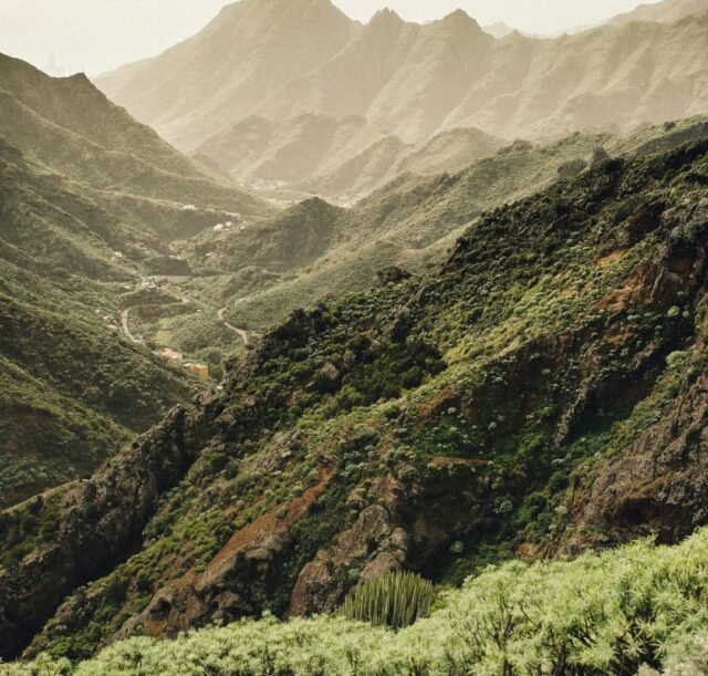 guillaume-lorain-3sRevSh3Jwc-unsplash